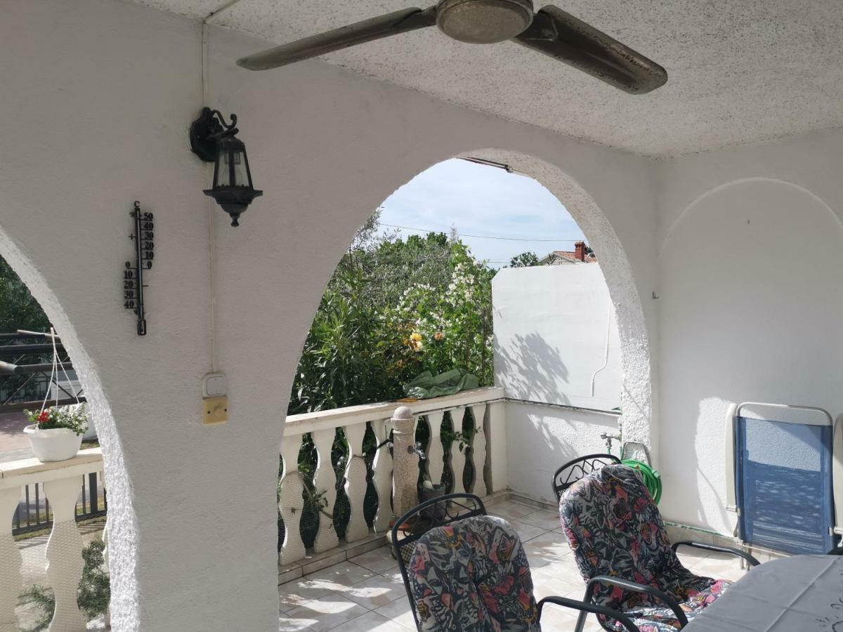 Apartma Soncek Premantura Exterior foto